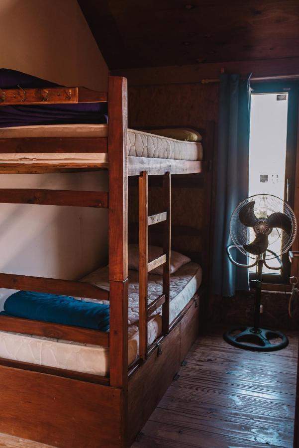 Mar De Fondo Hostel Пунта-дель-Дьябло Экстерьер фото